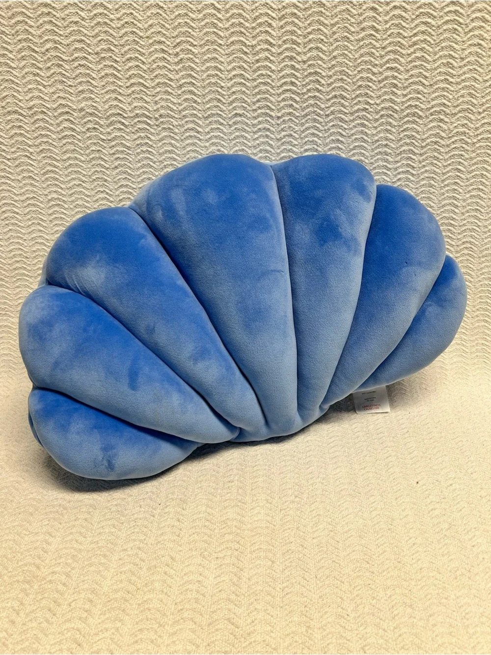 truly lou / blue velour shell accent pillow